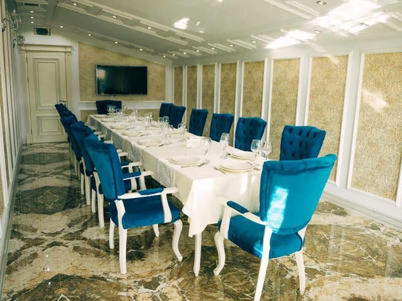 Emerald Suite Hotel Bakoe Buitenkant foto