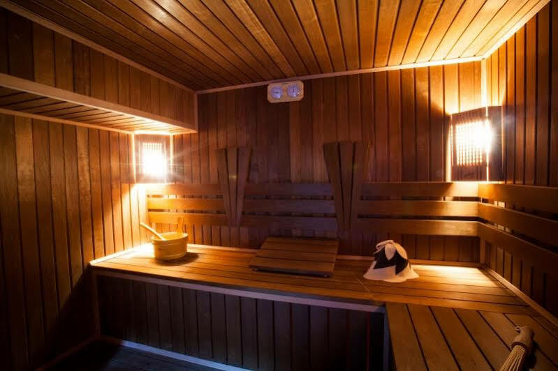Emerald Suite Hotel Bakoe Buitenkant foto