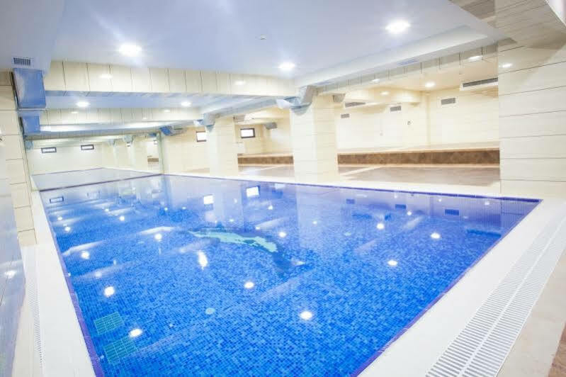 Emerald Suite Hotel Bakoe Buitenkant foto