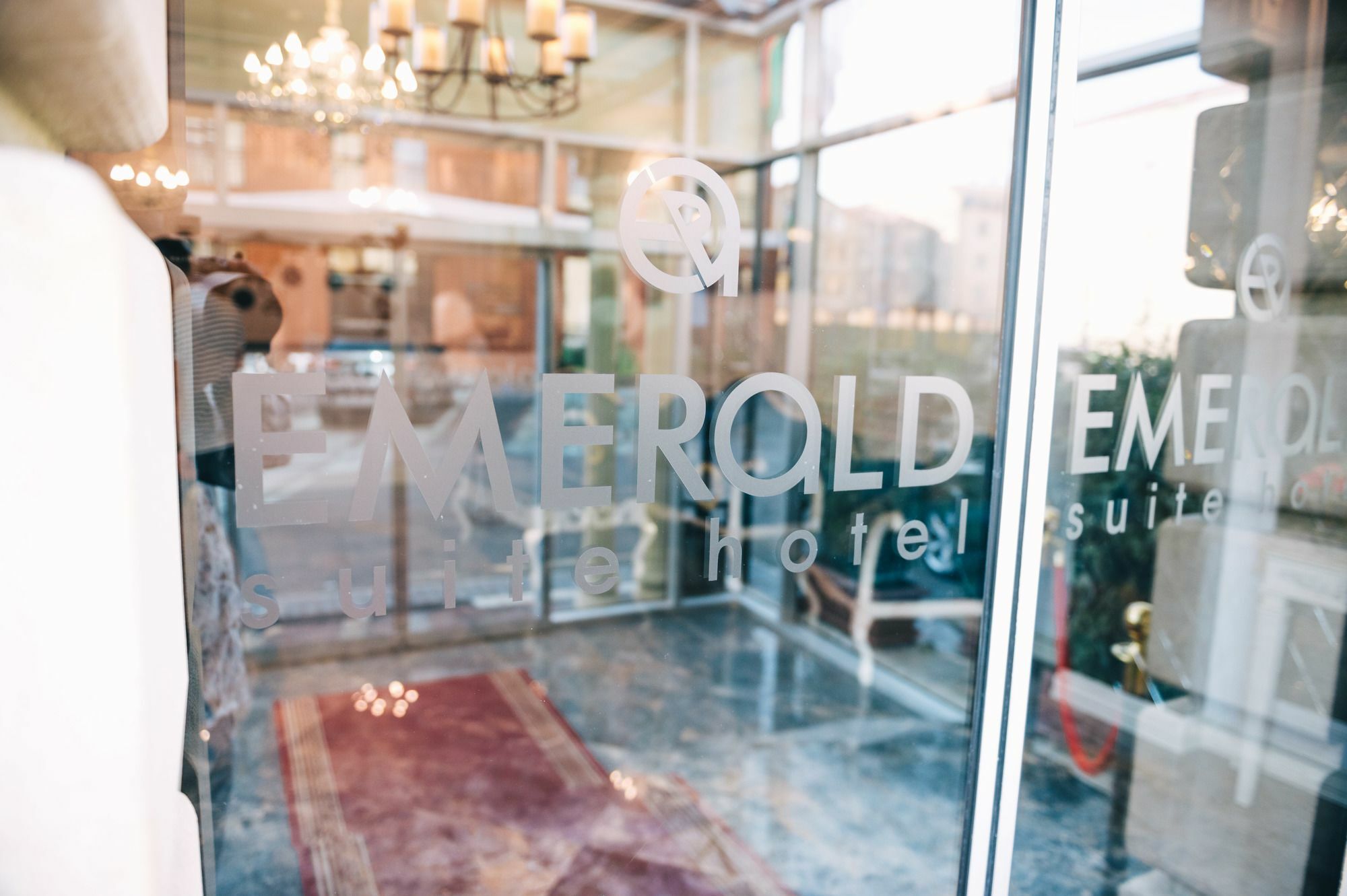 Emerald Suite Hotel Bakoe Buitenkant foto