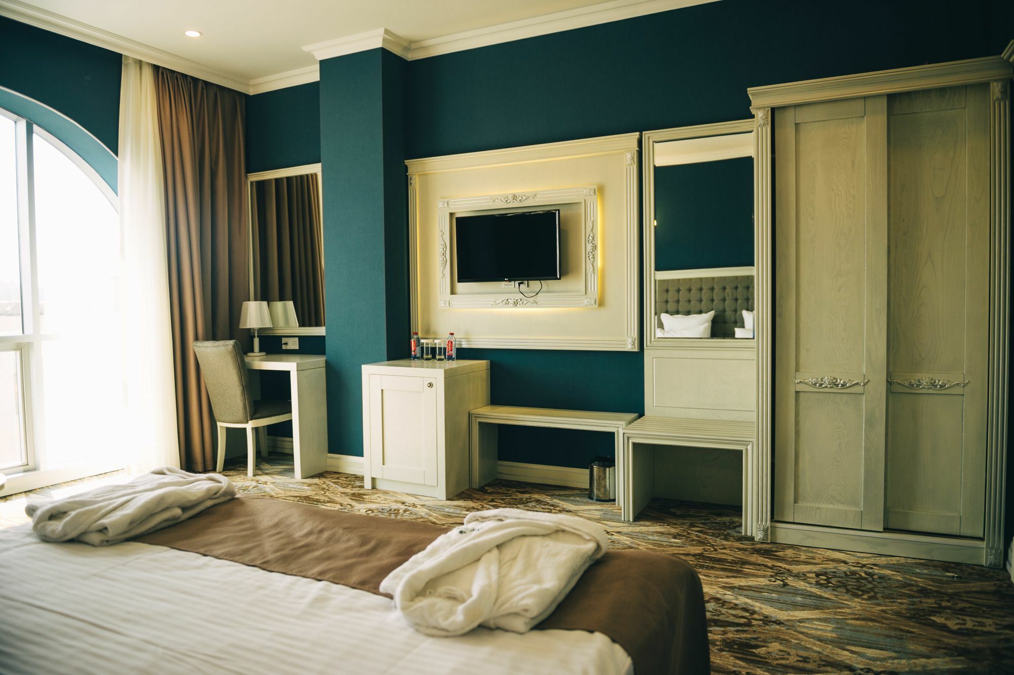 Emerald Suite Hotel Bakoe Buitenkant foto