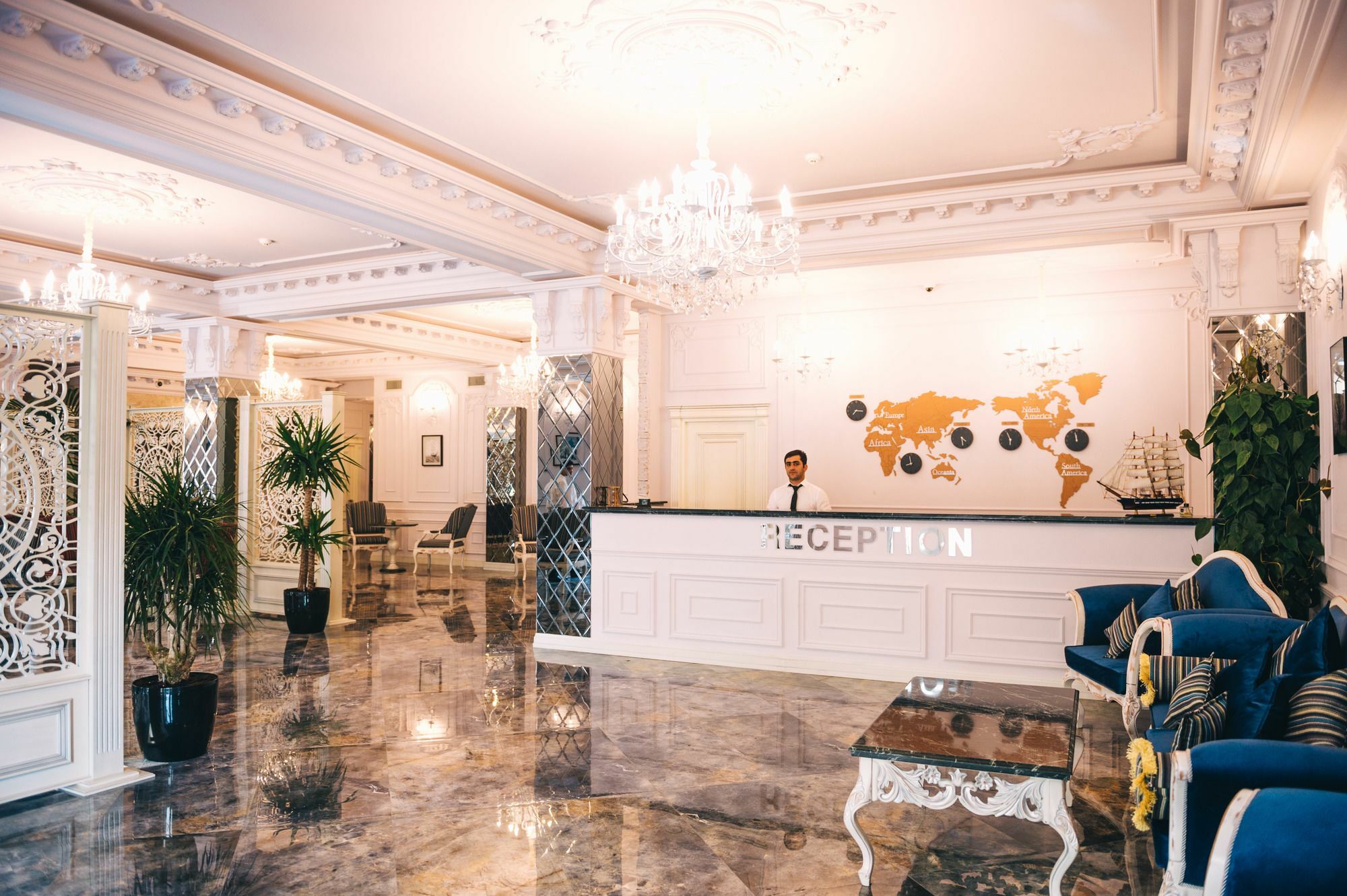 Emerald Suite Hotel Bakoe Buitenkant foto